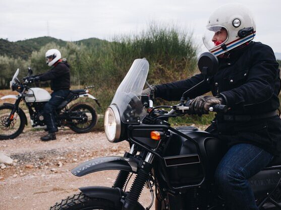 group-friends-ride-motorcycles-forest_346278-10